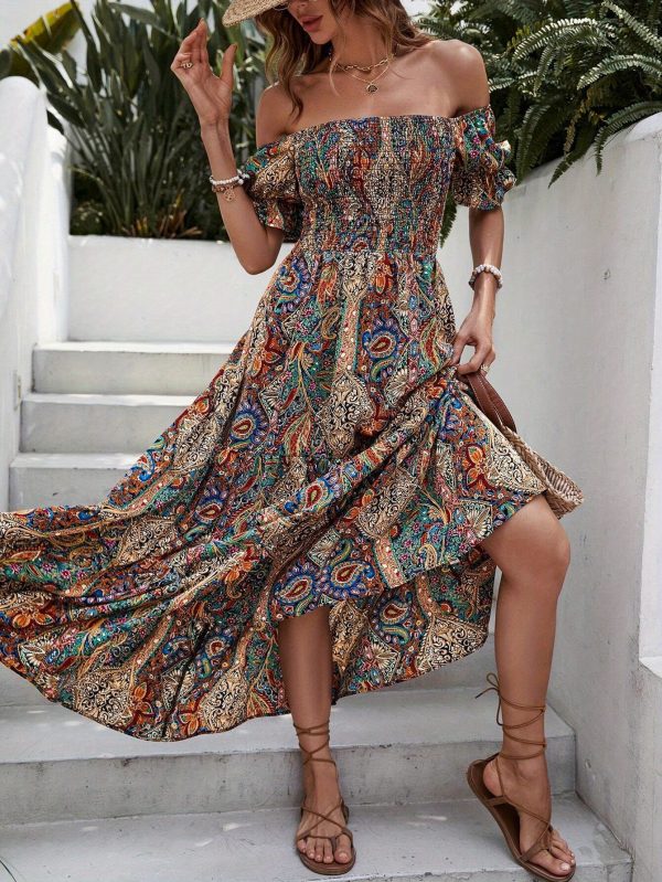 Vestito lungo bohemien spalla scoperta con stampa tropicale, motivo vibrante paisley e floreale, dettagli arricciati, tessuto in poliestere, perfetto per spiaggia o uscite casual, coprispiaggia, motivo paisley, vestito leggero, abito da spiaggia - immagine 4